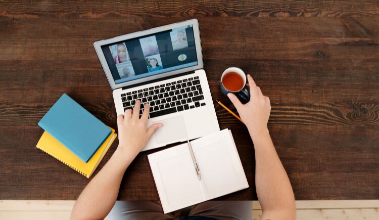 Better Online Education Experience with These Tips 3 Foster a Supportive Learning Community