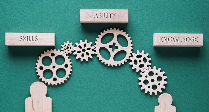 E-Credentials for Skills-Based Learning