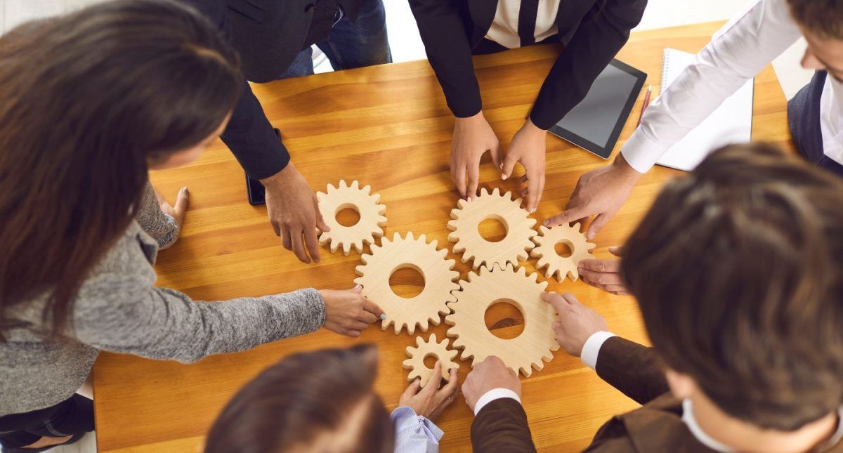 Using Digital Badges for Recognition of Skills and Achievements 