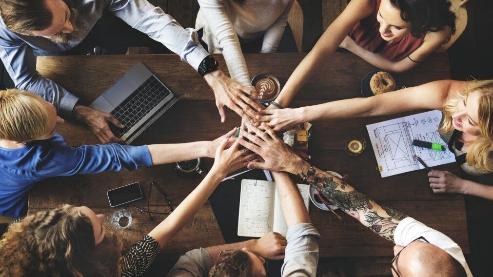 Gain Recognition in Workplace with These Tips 3 Being a team player