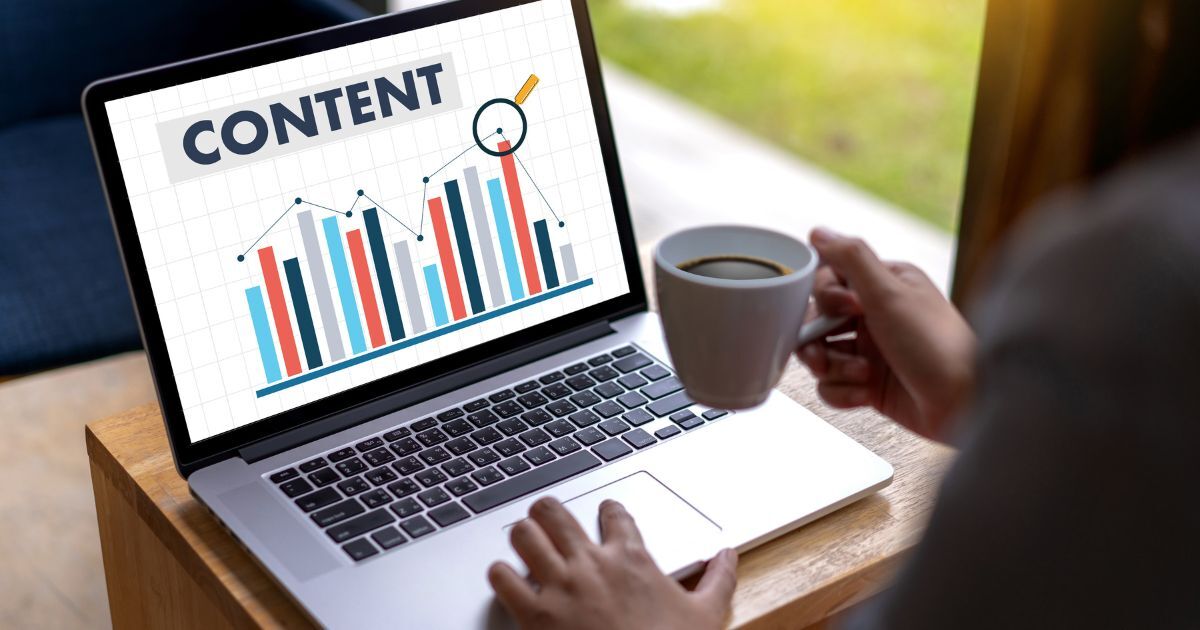 How to Sell a Course Online Through A Landing Page? (+5 Examples) 5 3 2