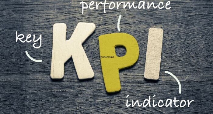 Leveraging Training Analytics for Employee Development 4 Key Performance Indicators (KPIs) in Training