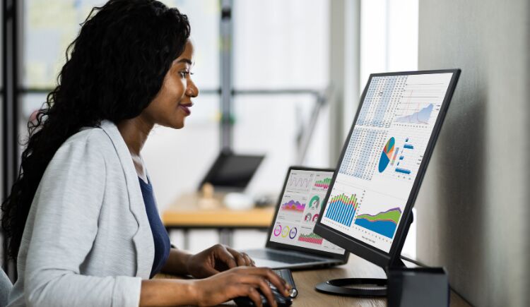 Best Business Analyst Certifications to Advance Career