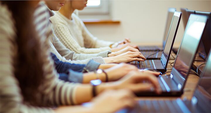 Promoting Competency-Based Learning 2 What Is a Competency-based Credential