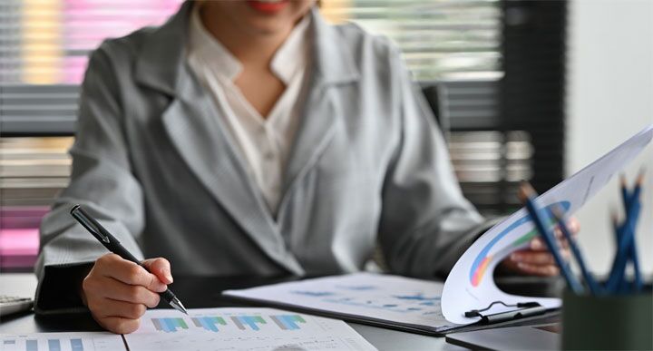 Mastering Financial Management: Your Guide to Certification Programs 2 Introduction to Financial Management Certification